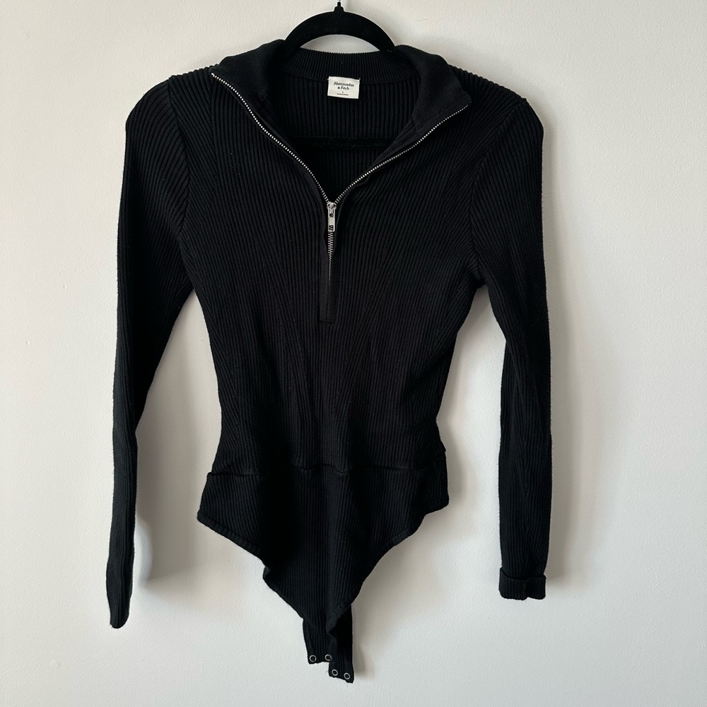 Abercrombie & Fitch Ribbed Bodysuit!